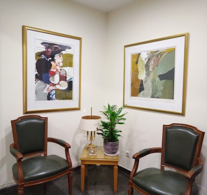 Garikos-waiting-room-3